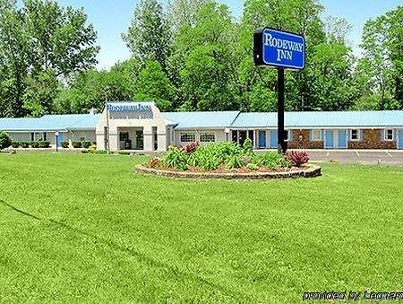 Rodeway Inn Колдвотер Екстер'єр фото