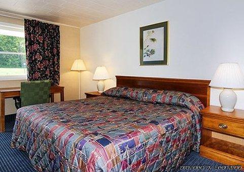 Rodeway Inn Колдвотер Екстер'єр фото
