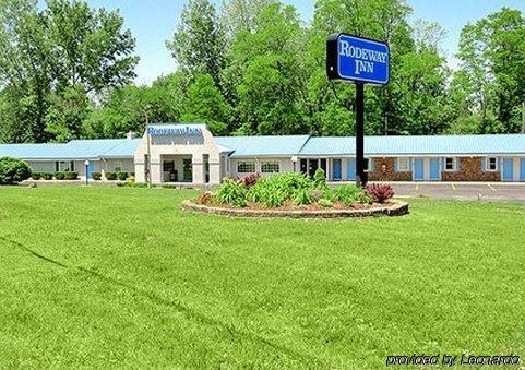 Rodeway Inn Колдвотер Екстер'єр фото